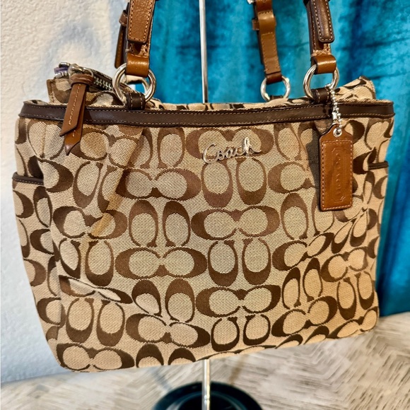 Coach Signature Brown bag with Coach logo - Picture 4 of 16